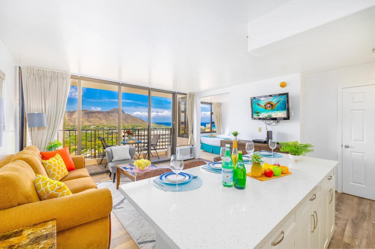 Beautiful Ocean And Diamond Head Views With Parking Appartement Honolulu Buitenkant foto